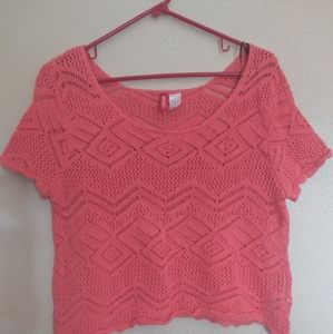 Divided loose woven sweater